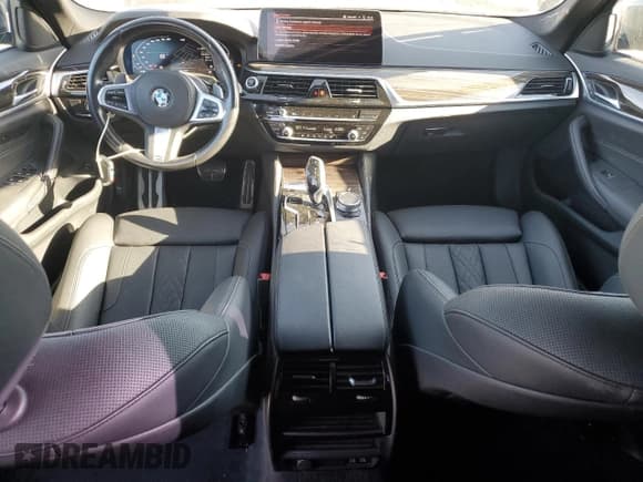 ✅ 2021 BMW 5 Series 540i • VIN: WBA53BJ02MCF97633 • Lot: 69825535. Listed on Copart with 36,727 mi. Free auction sales archive from the USA and detailed vehicle history report at DreamBid. Image 8.