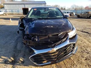 ✅ 2019 Chevrolet Cruze • VIN: 1G1BJ5SM9K7102256 • Lot: 44349443. Listed on Copart with 59,852 mi. Free auction sales archive from the USA and detailed vehicle history report at DreamBid. Image 5.