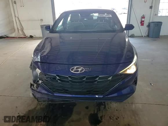 ✅ 2023 Hyundai Elantra SEL • VIN: KMHLS4AG8PU527616 • Лот: 84471445. Опубликован ранее на Copart с пробегом 29 790 миль. Бесплатный доступ к архиву аукционных продаж из США и подробный отчёт об истории автомобиля на DreamBid. Изображение 13.