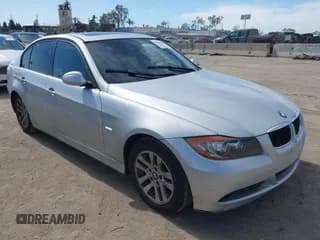 ✅ 2007 BMW 3 Series 328i • VIN: WBAVA33507PG53621 • Lot: 41637205. Wystawiony na IAAI z przebiegiem 92 122 mil. Bezpłatny archiwum sprzedaży aukcyjnych z USA i szczegółowy raport historii pojazdu na DreamBid. Zdjęcie 1.