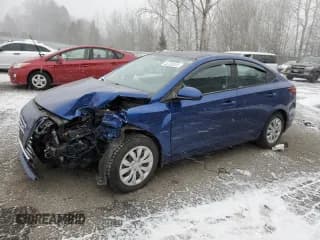 ✅ 2021 Hyundai Accent SE • VIN: 3KPC24A6XME142290 • Лот: 45338855. Опубликован ранее на Copart с пробегом 14 851 миль. Бесплатный доступ к архиву аукционных продаж из США и подробный отчёт об истории автомобиля на DreamBid. Изображение 1.