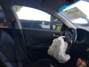 ✅ 2020 Kia Optima LX • VIN: 5XXGT4L3XLG413386 • Лот: 40141051. Опубликован ранее на IAAI с пробегом 120 493 миль. Бесплатный доступ к архиву аукционных продаж из США и подробный отчёт об истории автомобиля на DreamBid. Изображение 5.