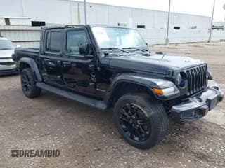 ✅ 2023 Jeep Gladiator Overland • VIN: 1C6HJTFG6PL555153 • Lot: 42210878. Listed on IAAI with 40,576 mi. Free auction sales archive from the USA and detailed vehicle history report at DreamBid. Image 1.