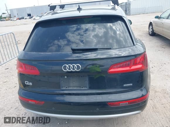 ✅ 2019 Audi Q5 Premium Plus • VIN: WA1BNAFY4K2029015 • Лот: 42887752. Опубликован ранее на IAAI с пробегом 90 084 миль. Бесплатный доступ к архиву аукционных продаж из США и подробный отчёт об истории автомобиля на DreamBid. Изображение 17.