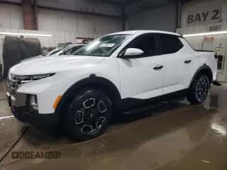 ✅ 2022 Hyundai Santa Cruz SEL • VIN: 5NTJBDAE9NH028343 • Лот: 81708214. Размещён на Copart с пробегом 27 872 миль миль. Получите бесплатный доступ к архиву аукционных продаж из США и посмотрите подробный отчёт об истории автомобиля на DreamBid. Изображение 1.