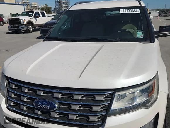 ✅ 2017 Ford Explorer XLT • VIN: 1FM5K7D82HGD78084 • Lot: 89823665. Wystawiony na Copart z przebiegiem 120 688 mil. Bezpłatny archiwum sprzedaży aukcyjnych z USA i szczegółowy raport historii pojazdu na DreamBid. Zdjęcie 14.