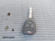 ✅ 2008 Dodge 1500 SLT • VIN: 1D7HU18238S512800 • Lot: 43618713. Wystawiony na IAAI z przebiegiem 168 809 mil. Bezpłatny archiwum sprzedaży aukcyjnych z USA i szczegółowy raport historii pojazdu na DreamBid. Zdjęcie 11.