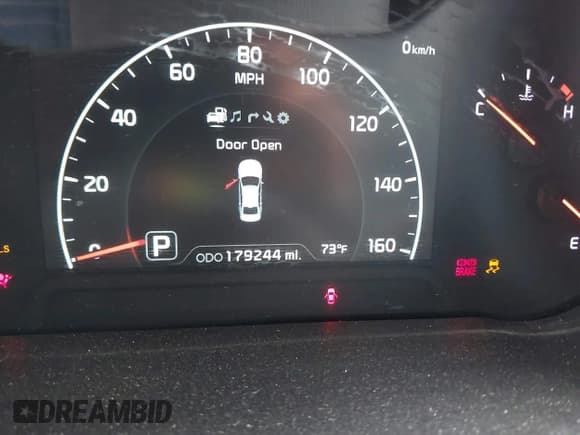 ✅ 2014 Kia Cadenza Premium • VIN: KNALN4D75E5121417 • Lot: 43700972. Wystawiony na IAAI z przebiegiem 179 244 mil. Bezpłatny archiwum sprzedaży aukcyjnych z USA i szczegółowy raport historii pojazdu na DreamBid. Zdjęcie 15.