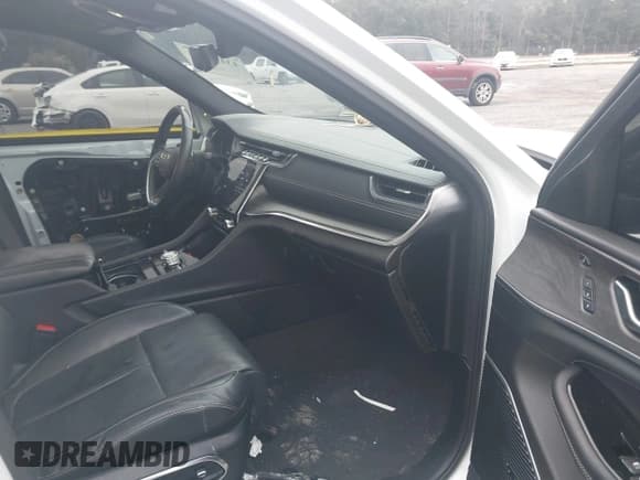 ✅ 2021 Jeep Grand Cherokee Overland • VIN: 1C4RJKDG6M8120190 • Лот: 43414728. Опубликован ранее на IAAI с пробегом 66 646 миль. Бесплатный доступ к архиву аукционных продаж из США и подробный отчёт об истории автомобиля на DreamBid. Изображение 5.