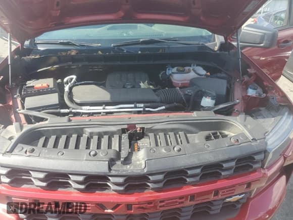 ✅ 2022 Chevrolet Silverado 1500 Custom • VIN: 3GCPYBEK6NG188796 • Lot: 62487375. Wystawiony na Copart z przebiegiem 31 799 mil. Bezpłatny archiwum sprzedaży aukcyjnych z USA i szczegółowy raport historii pojazdu na DreamBid. Zdjęcie 11.