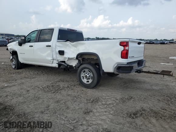 ✅ 2024 Chevrolet Silverado 2500HD Work Truck • VIN: 1GC4YLE79RF221902 • Лот: 54426855. Опубликован ранее на Copart с пробегом 26 974 миль. Бесплатный доступ к архиву аукционных продаж из США и подробный отчёт об истории автомобиля на DreamBid. Изображение 2.