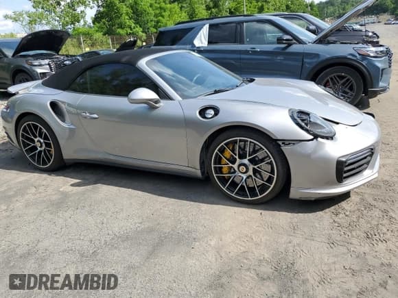 ✅ 2019 Porsche 911 Turbo • VIN: WP0CD2A99KS144244 • Лот: 63460905. Опубликован ранее на Copart с пробегом 38 116 миль. Бесплатный доступ к архиву аукционных продаж из США и подробный отчёт об истории автомобиля на DreamBid. Изображение 4.