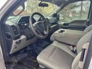 ✅ 2019 Ford F-150 XL • VIN: 1FTEX1C40KKE83213 • Лот: 96837695. Опубликован ранее на Copart с пробегом 205 137 миль. Бесплатный доступ к архиву аукционных продаж из США и подробный отчёт об истории автомобиля на DreamBid. Изображение 5.