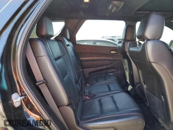 ✅ 2024 Dodge Durango GT Plus • VIN: 1C4RDJDGXRC138214 • Lot: 85921885. Wystawiony na Copart z przebiegiem 34 582 mil. Bezpłatny archiwum sprzedaży aukcyjnych z USA i szczegółowy raport historii pojazdu na DreamBid. Zdjęcie 10.