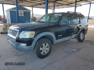 ✅ 2006 Ford Explorer XLT • VIN: 1FMEU63E56ZA14934 • Lot: 80158305. Wystawiony na Copart z przebiegiem 121 323 mil. Bezpłatny archiwum sprzedaży aukcyjnych z USA i szczegółowy raport historii pojazdu na DreamBid. Zdjęcie 1.