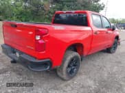 ✅ 2023 Chevrolet Silverado 1500 Custom Trail Boss • VIN: 3GCPDCEK3PG202089 • Lot: 42170434. Wystawiony na IAAI z przebiegiem 55 542 mil. Bezpłatny archiwum sprzedaży aukcyjnych z USA i szczegółowy raport historii pojazdu na DreamBid. Zdjęcie 4.