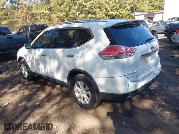 ✅ 2016 Nissan Rogue S • VIN: 5N1AT2MN0GC768160 • Lot: 43614140. Listed on IAAI with 126,476 mi. Free auction sales archive from the USA and detailed vehicle history report at DreamBid. Image 3.