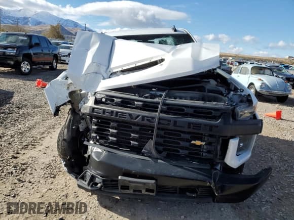✅ 2020 Chevrolet Silverado 2500HD • VIN: 1GB2YLE76LF284443 • Лот: 81076714. Опубликован ранее на Copart с пробегом Не указан. Бесплатный доступ к архиву аукционных продаж из США и подробный отчёт об истории автомобиля на DreamBid. Изображение 5.