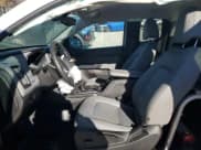 ✅ 2019 Chevrolet Colorado 2WD Work Truck • VIN: 1GCHSBEA9K1163866 • Lot: 91600195. Wystawiony na Copart z przebiegiem 132 566 mil. Bezpłatny archiwum sprzedaży aukcyjnych z USA i szczegółowy raport historii pojazdu na DreamBid. Zdjęcie 7.