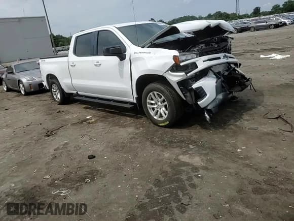 ✅ 2019 Chevrolet Silverado 1500 RST • VIN: 1GCUYEED1KZ174614 • Лот: 67250795. Опубликован ранее на Copart с пробегом 126 397 миль. Бесплатный доступ к архиву аукционных продаж из США и подробный отчёт об истории автомобиля на DreamBid. Изображение 13.