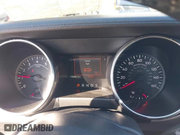 ✅ 2018 Ford Mustang EcoBoost Premium • VIN: 1FATP8UH1J5143072 • Lot: 43693134. Listed on IAAI with 79,080 mi. Free auction sales archive from the USA and detailed vehicle history report at DreamBid. Image 7.