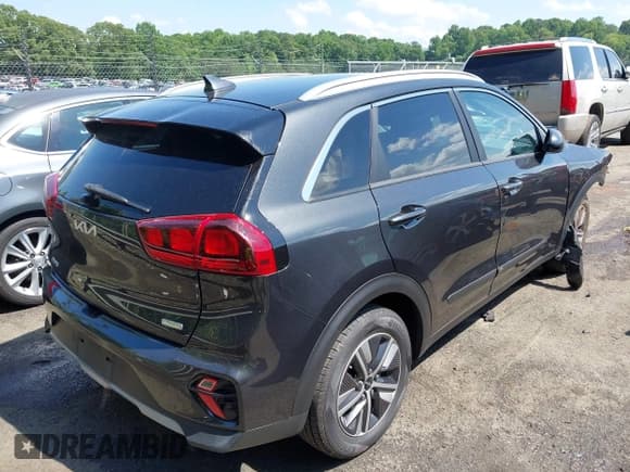 ✅ 2022 Kia Niro LXS • VIN: KNDCM3LD0N5515317 • Lot: 42317857. Listed on IAAI with 104,993 mi. Free auction sales archive from the USA and detailed vehicle history report at DreamBid. Image 4.