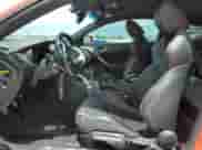 2015 Hyundai Genesis Coupe Ultimate z VIN KMHHU6KJ9FU128038, wystawiony jako Copart lot #64824405 z przebiegiem 64 607 mil mil oraz Szkoda całkowita • Salvage title. Historia ofert i sprzedaży dostępna na DreamBid. Obrazek 7.