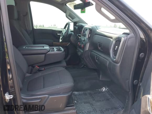 ✅ 2020 Chevrolet Silverado 1500 LT Trail Boss • VIN: 1GCPYFED8LZ341345 • Lot: 43087628. Wystawiony na IAAI z przebiegiem 98 441 mil. Bezpłatny archiwum sprzedaży aukcyjnych z USA i szczegółowy raport historii pojazdu na DreamBid. Zdjęcie 5.