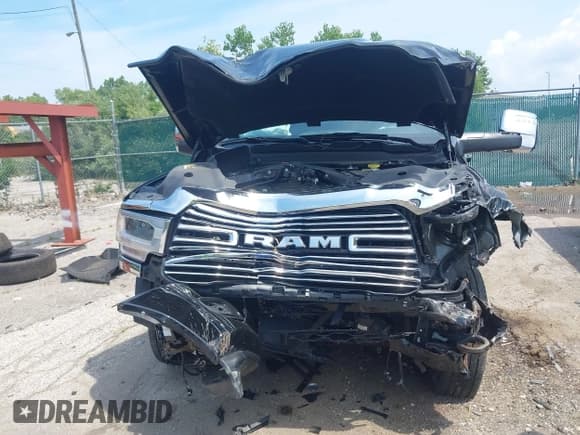 ✅ 2024 Ram 2500 Laramie • VIN: 3C6UR5FJ6RG105310 • Лот: 42840117. Опубликован ранее на IAAI с пробегом 32 544 миль. Бесплатный доступ к архиву аукционных продаж из США и подробный отчёт об истории автомобиля на DreamBid. Изображение 6.