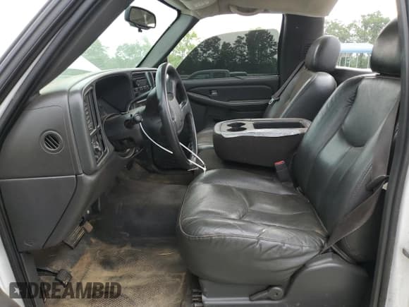 ✅ 2006 GMC Sierra 1500 Work Truck • VIN: 1GTEC14V66Z100214 • Лот: 59821015. Опубликован ранее на Copart с пробегом 168 724 миль. Бесплатный доступ к архиву аукционных продаж из США и подробный отчёт об истории автомобиля на DreamBid. Изображение 7.