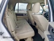 ✅ 2015 Ford Expedition XLT • VIN: 1FMJU1HT8FEF25117 • Lot: 68664715. Wystawiony na Copart z przebiegiem 147 510 mil. Bezpłatny archiwum sprzedaży aukcyjnych z USA i szczegółowy raport historii pojazdu na DreamBid. Zdjęcie 11.