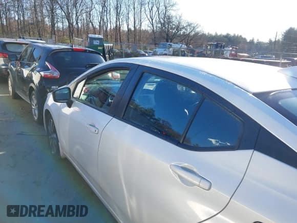 ✅ 2021 Nissan Versa SV • VIN: 3N1CN8EV2ML895455 • Lot: 43850090. Listed on IAAI with 126,793 mi. Free auction sales archive from the USA and detailed vehicle history report at DreamBid. Image 14.