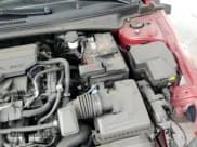 ✅ 2024 Hyundai Elantra SE • VIN: KMHLL4DGXRU762563 • Lot: 84364795. Wystawiony na Copart z przebiegiem 13 029 mil. Bezpłatny archiwum sprzedaży aukcyjnych z USA i szczegółowy raport historii pojazdu na DreamBid. Zdjęcie 16.