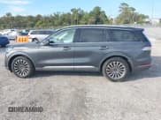 ✅ 2020 Lincoln Aviator Reserve • VIN: 5LM5J7WC1LGL29095 • Lot: 43793351. Wystawiony na IAAI z przebiegiem 76 783 mil. Bezpłatny archiwum sprzedaży aukcyjnych z USA i szczegółowy raport historii pojazdu na DreamBid. Zdjęcie 14.