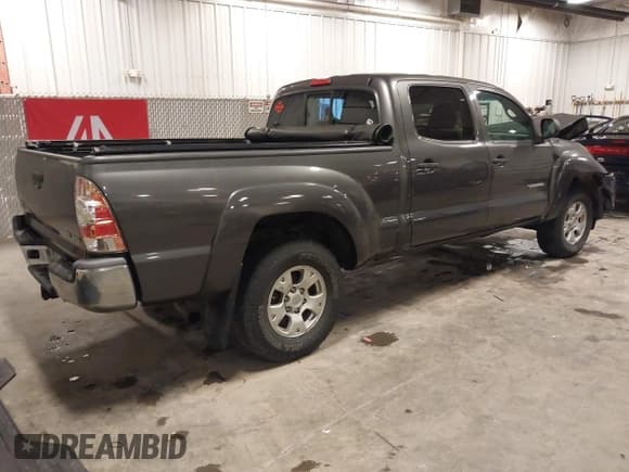 ✅ 2013 Toyota Tacoma • VIN: 3TMMU4FN9DM052987 • Лот: 42325979. Опубликован ранее на IAAI с пробегом 200 379 миль. Бесплатный доступ к архиву аукционных продаж из США и подробный отчёт об истории автомобиля на DreamBid. Изображение 4.