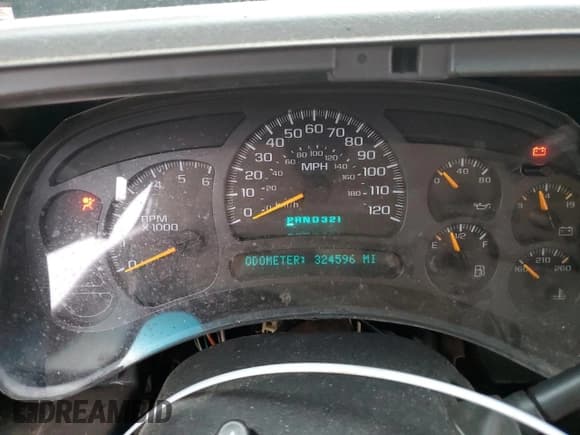 ✅ 2004 Chevrolet Suburban LS • VIN: 1GNFK16Z64J143512 • Лот: 46996085. Опубликован ранее на Copart с пробегом 324 596 миль. Бесплатный доступ к архиву аукционных продаж из США и подробный отчёт об истории автомобиля на DreamBid. Изображение 9.