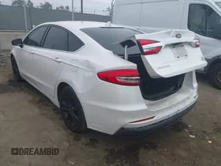 ✅ 2020 Ford Fusion SE • VIN: 3FA6P0HD3LR181280 • Lot: 43400317. Wystawiony na IAAI z przebiegiem 83 389 mil. Bezpłatny archiwum sprzedaży aukcyjnych z USA i szczegółowy raport historii pojazdu na DreamBid. Zdjęcie 3.