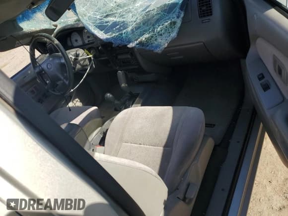 ✅ 2003 Toyota Tacoma • VIN: 5TEHN72NX3Z238271 • Lot: 89523095. Listed on Copart with 195,515 mi. Free auction sales archive from the USA and detailed vehicle history report at DreamBid. Image 8.