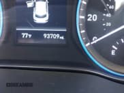 ✅ 2018 Hyundai Kona SE • VIN: KM8K1CAA7JU095919 • Лот: 43348319. Опубликован ранее на IAAI с пробегом 93 709 миль. Бесплатный доступ к архиву аукционных продаж из США и подробный отчёт об истории автомобиля на DreamBid. Изображение 15.