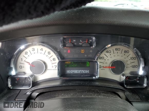 ✅ 2007 Ford Expedition Eddie Bauer • VIN: 1FMFU18547LA09762 • Lot: 57847675. Wystawiony na Copart z przebiegiem 224 097 mil. Bezpłatny archiwum sprzedaży aukcyjnych z USA i szczegółowy raport historii pojazdu na DreamBid. Zdjęcie 9.