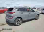 2022 Hyundai Kona Limited z VIN KM8K53AG3NU157363, wystawiony jako Copart lot #51630515 z przebiegiem 27 743 mil mil oraz Szkoda całkowita • Salvage title. Historia ofert i sprzedaży dostępna na DreamBid. Obrazek 3.