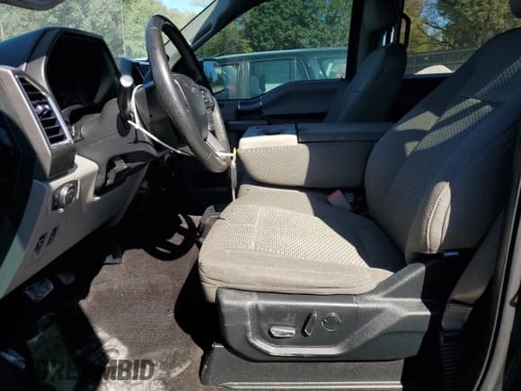 ✅ 2015 Ford F-150 XLT • VIN: 1FTEW1E84FFB19023 • Лот: 86716725. Опубликован ранее на Copart с пробегом 153 568 миль. Бесплатный доступ к архиву аукционных продаж из США и подробный отчёт об истории автомобиля на DreamBid. Изображение 7.