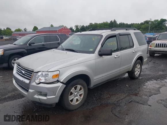 ✅ 2010 Ford Explorer XLT • VIN: 1FMEU7D87AUA69194 • Lot: 42521246. Wystawiony na IAAI z przebiegiem 161 667 mil. Bezpłatny archiwum sprzedaży aukcyjnych z USA i szczegółowy raport historii pojazdu na DreamBid. Zdjęcie 2.