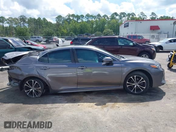 2020 Toyota Camry SE with VIN 4T1M11BK1LU012945, listed as a IAAI auction lot 42982929 with 45,734 mi miles and . Bid and sale history available at DreamBid. Image 13.