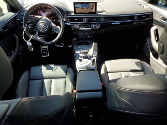 ✅ 2019 Audi A4 Prestige • VIN: WAUFNAF44KA075886 • Lot: 66528975. Wystawiony na Copart z przebiegiem 28 065 mil. Bezpłatny archiwum sprzedaży aukcyjnych z USA i szczegółowy raport historii pojazdu na DreamBid. Zdjęcie 8.