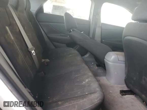 ✅ 2021 Hyundai Elantra SE • VIN: 5NPLL4AG2MH047787 • Lot: 91790215. Listed on Copart with 15,671 mi. Free auction sales archive from the USA and detailed vehicle history report at DreamBid. Image 10.