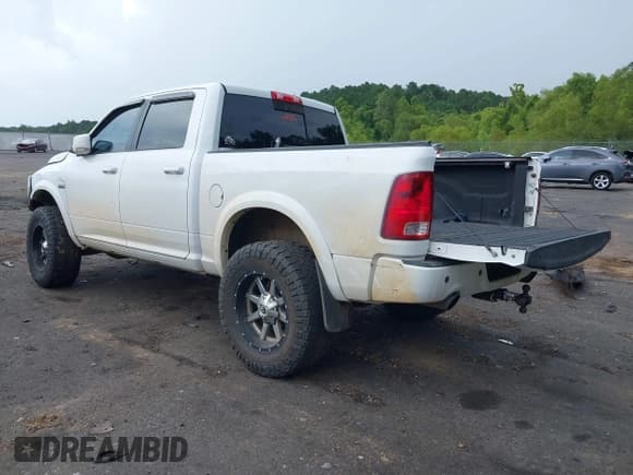 ✅ 2012 Ram 1500 Sport • VIN: 1C6RD7MT4CS154994 • Lot: 42818900. Wystawiony na IAAI z przebiegiem 117 437 mil. Bezpłatny archiwum sprzedaży aukcyjnych z USA i szczegółowy raport historii pojazdu na DreamBid. Zdjęcie 3.