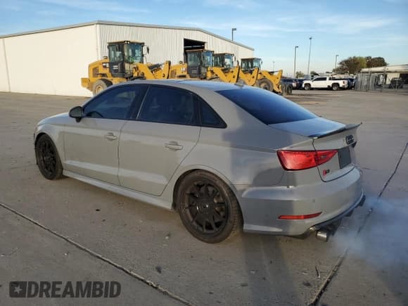 ✅ 2015 Audi A3 Premium • VIN: WAUBFGFF6F1070162 • Лот: 92470585. Опубликован ранее на Copart с пробегом 144 952 миль. Бесплатный доступ к архиву аукционных продаж из США и подробный отчёт об истории автомобиля на DreamBid. Изображение 2.