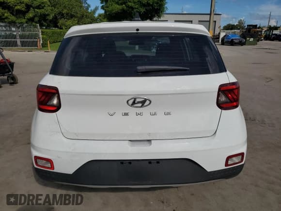 ✅ 2022 Hyundai Venue SE • VIN: KMHRB8A39NU133800 • Lot: 84358595. Listed on Copart with 75,806 mi. Free auction sales archive from the USA and detailed vehicle history report at DreamBid. Image 6.