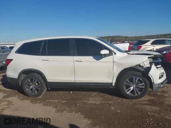 ✅ 2017 Honda Pilot EX-L • VIN: 5FNYF5H51HB005946 • Лот: 43580731. Опубликован ранее на IAAI с пробегом 93 065 миль. Бесплатный доступ к архиву аукционных продаж из США и подробный отчёт об истории автомобиля на DreamBid. Изображение 13.